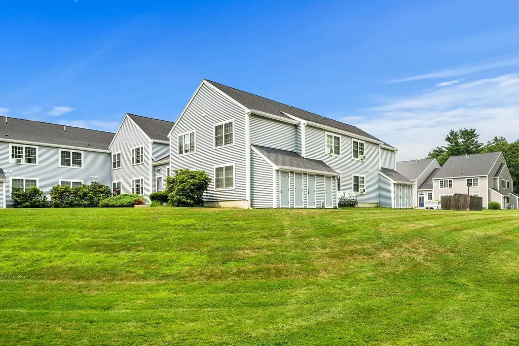 50 Brookside Drive Exeter NH 03833