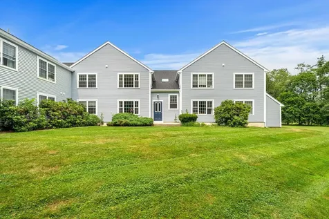 50 Brookside Drive Exeter NH 03833