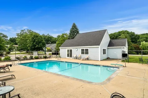 50 Brookside Drive Exeter NH 03833