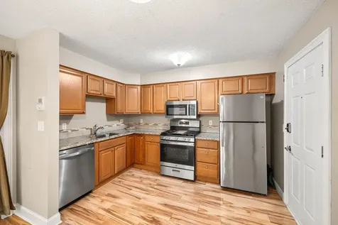50 Brookside Drive Exeter NH 03833