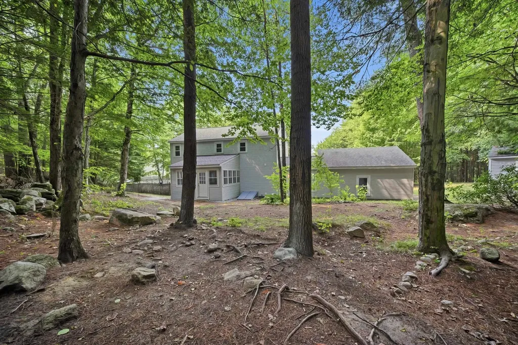 411 Mont Vernon Road Milford NH 03055