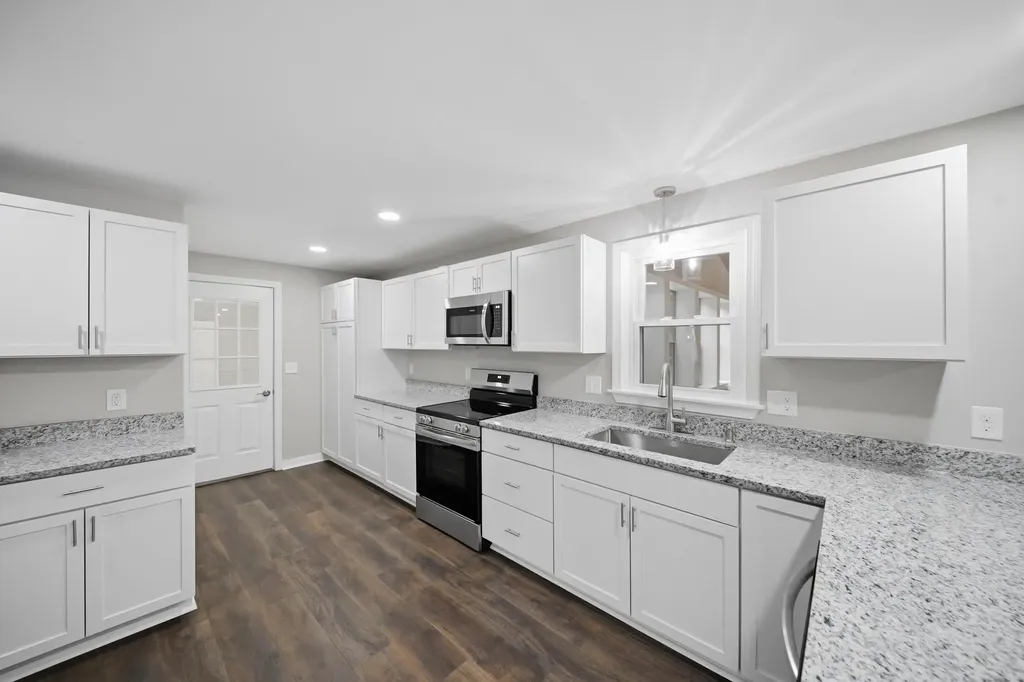 411 Mont Vernon Road Milford NH 03055