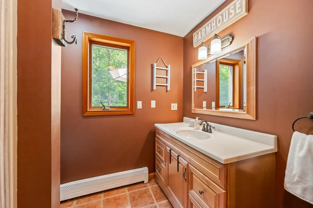 99 Breezy Hill Road Lisbon NH 03585