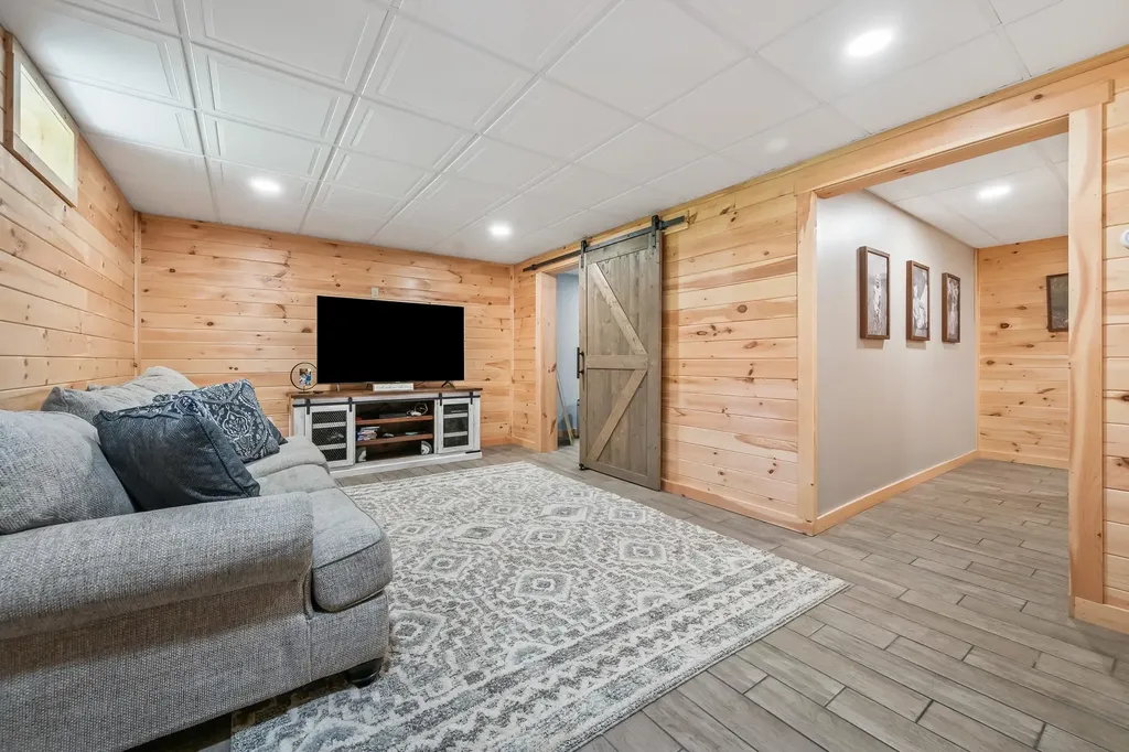 99 Breezy Hill Road Lisbon NH 03585