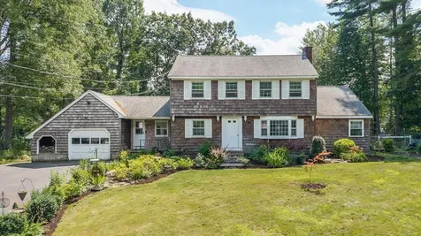 17 Reeds Ferry Way Merrimack NH 03054