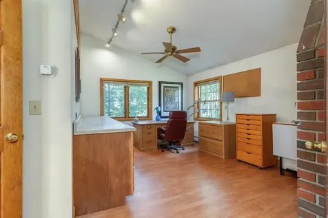 17 Reeds Ferry Way Merrimack NH 03054
