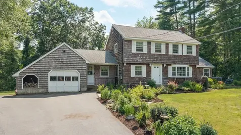 17 Reeds Ferry Way Merrimack NH 03054