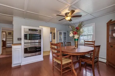 17 Reeds Ferry Way Merrimack NH 03054