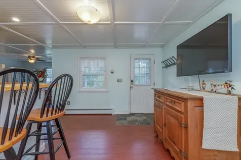 17 Reeds Ferry Way Merrimack NH 03054