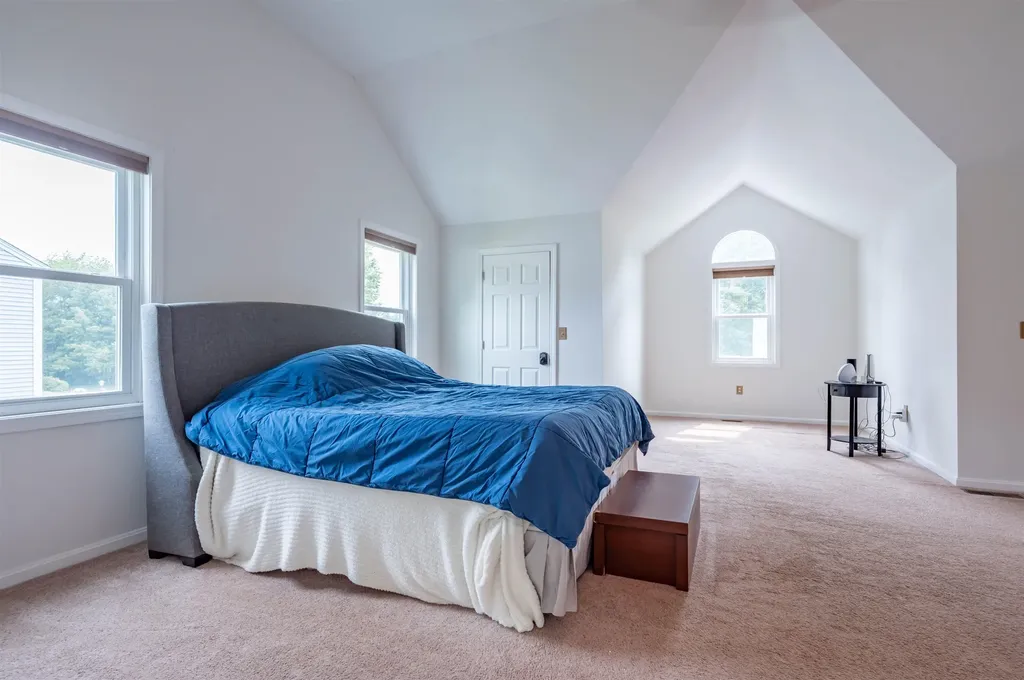 3 Drake Lane Merrimack NH 03054