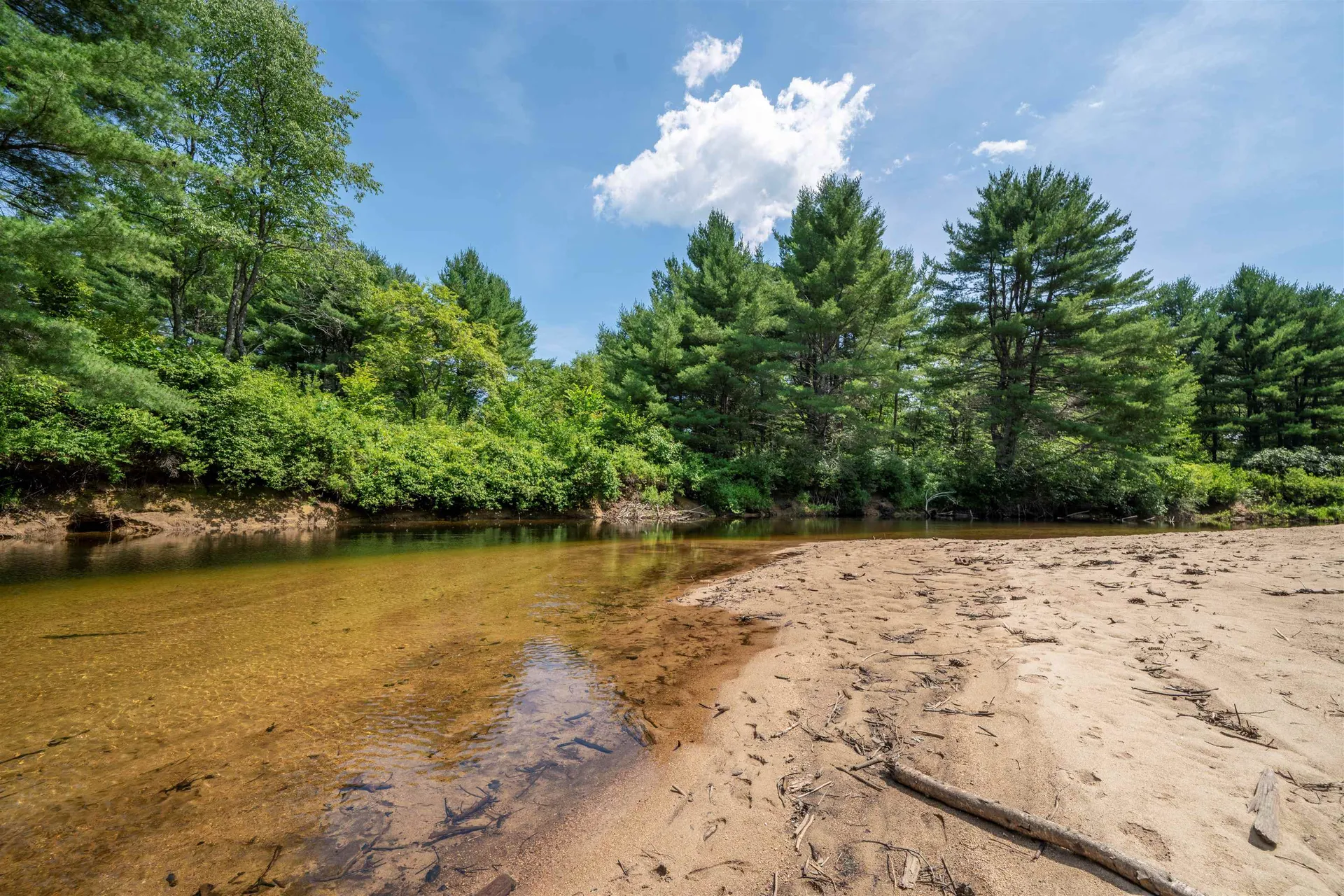29 Bearcamp River Road Ossipee NH 03890