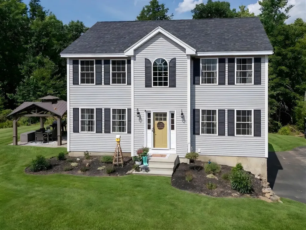 62 Cobblestone Drive Epsom NH 03234