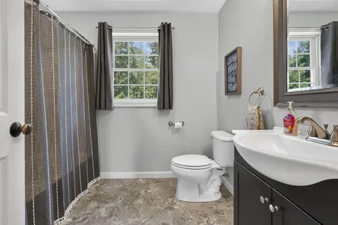 62 Cobblestone Drive Epsom NH 03234