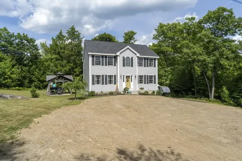 62 Cobblestone Drive Epsom NH 03234