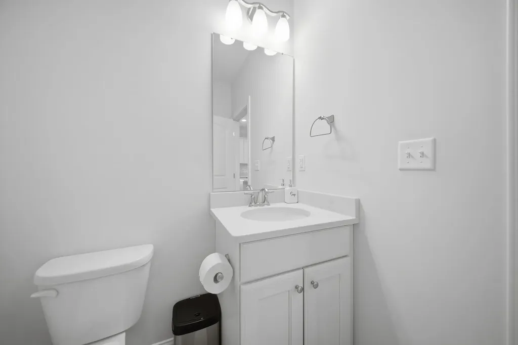 10 Milano Way Salem NH 03079