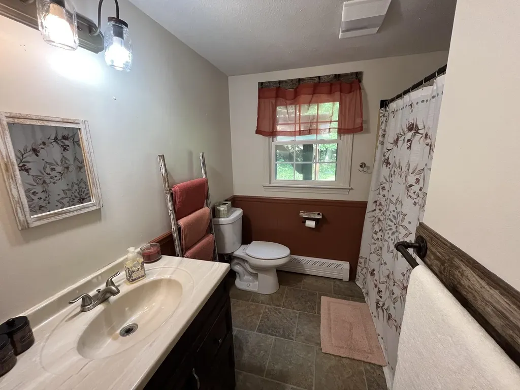 196 Tanglewood Drive Henniker NH 03242