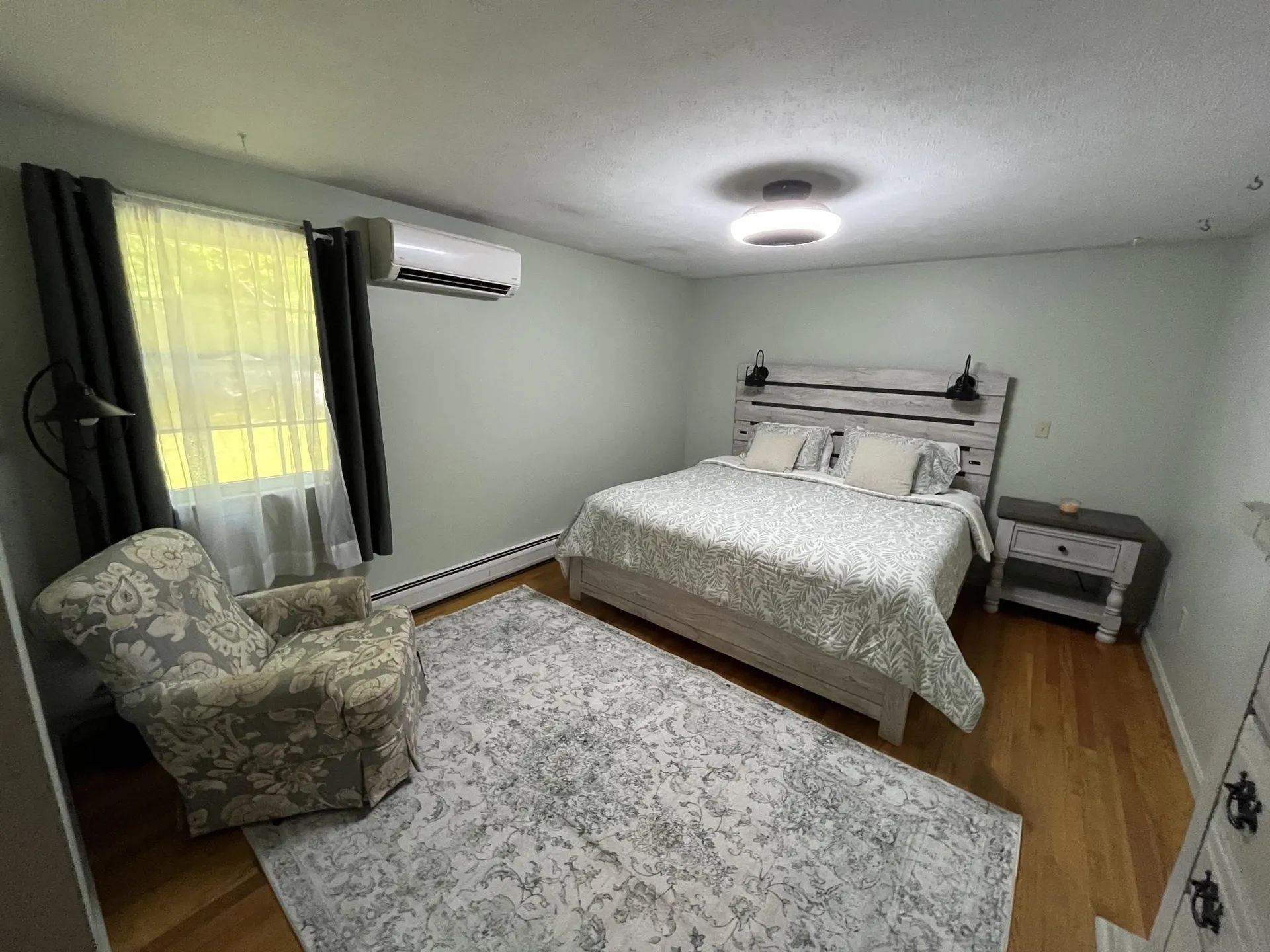 196 Tanglewood Drive Henniker NH 03242