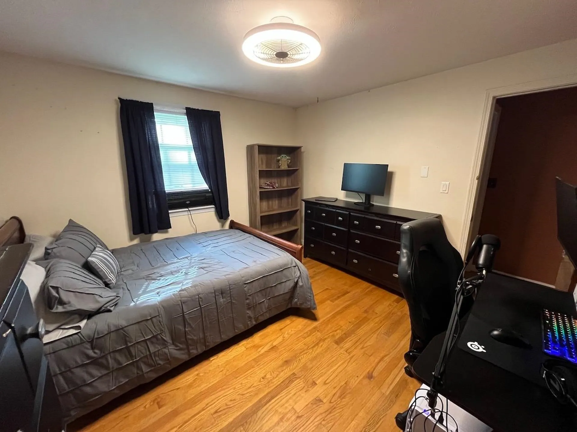 196 Tanglewood Drive Henniker NH 03242