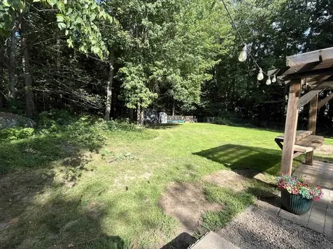 196 Tanglewood Drive Henniker NH 03242