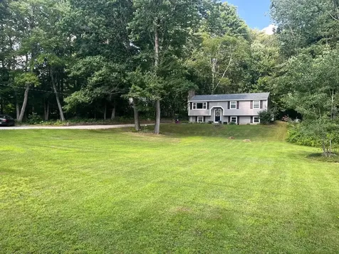 196 Tanglewood Drive Henniker NH 03242