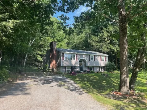 196 Tanglewood Drive Henniker NH 03242