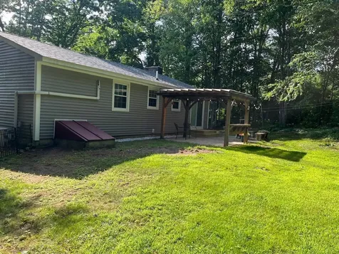 196 Tanglewood Drive Henniker NH 03242