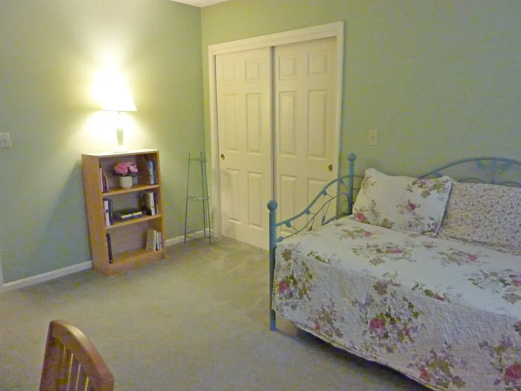 68 Heather Court Nashua NH 03062