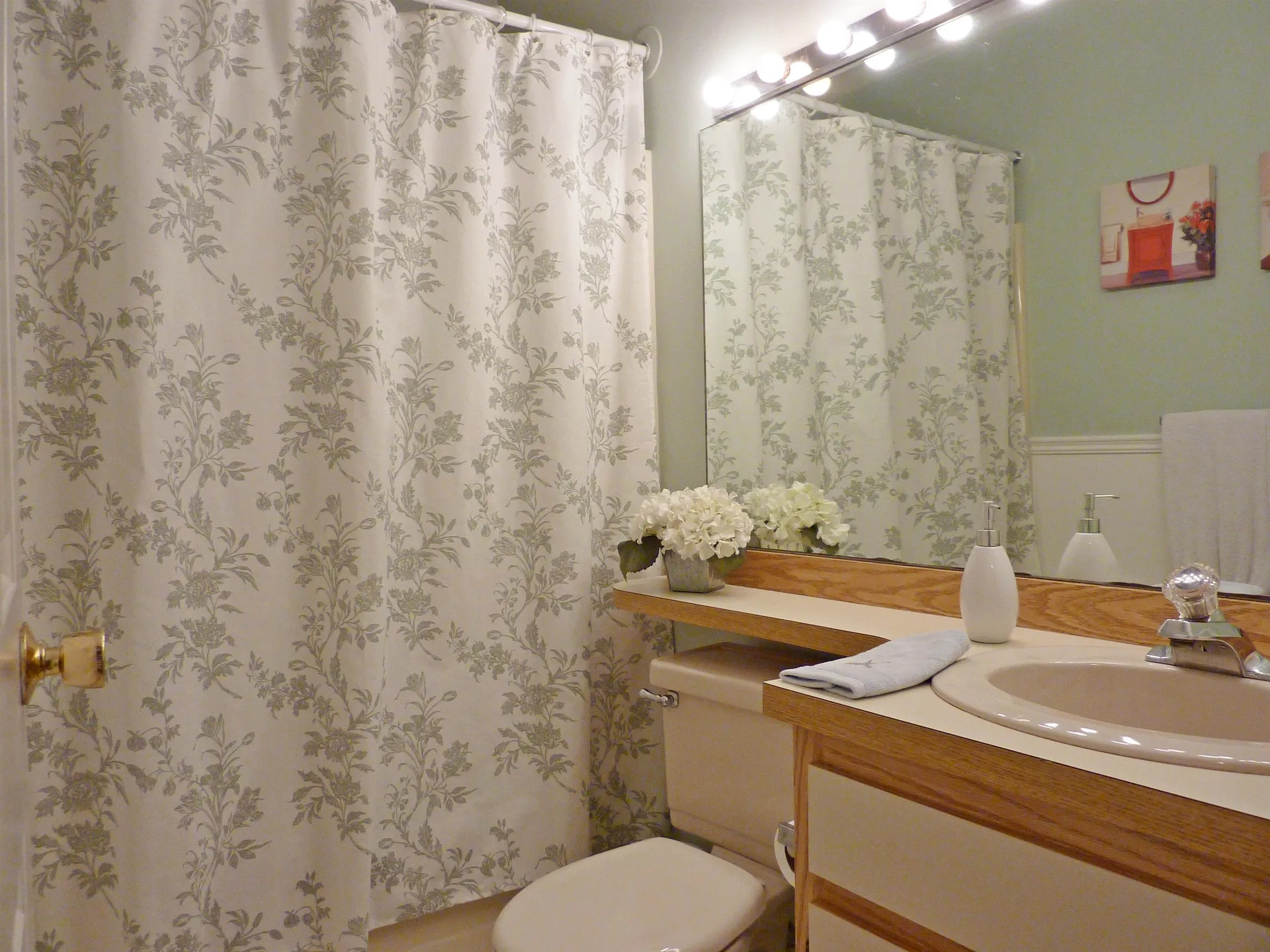 68 Heather Court Nashua NH 03062
