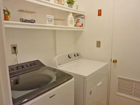 68 Heather Court Nashua NH 03062