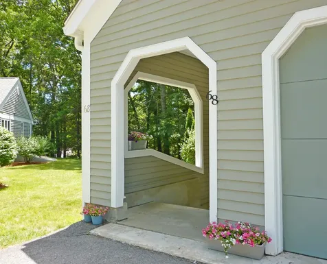 68 Heather Court Nashua NH 03062