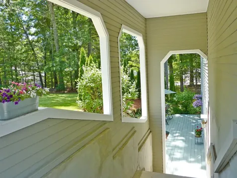 68 Heather Court Nashua NH 03062