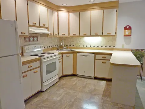 68 Heather Court Nashua NH 03062