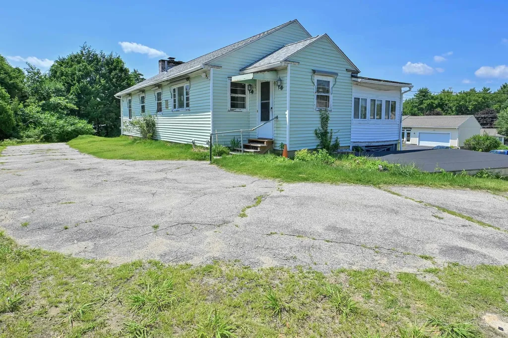 115 Crosbie Street Manchester NH 03104