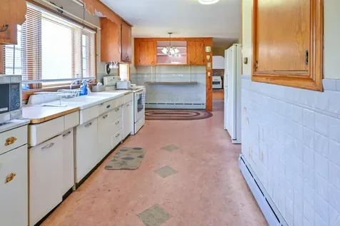 115 Crosbie Street Manchester NH 03104