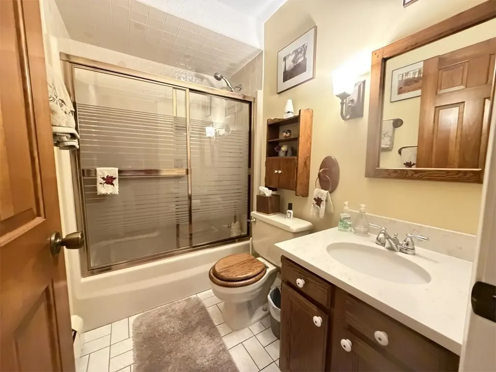 10 Catherine Drive Rutland City VT 05701