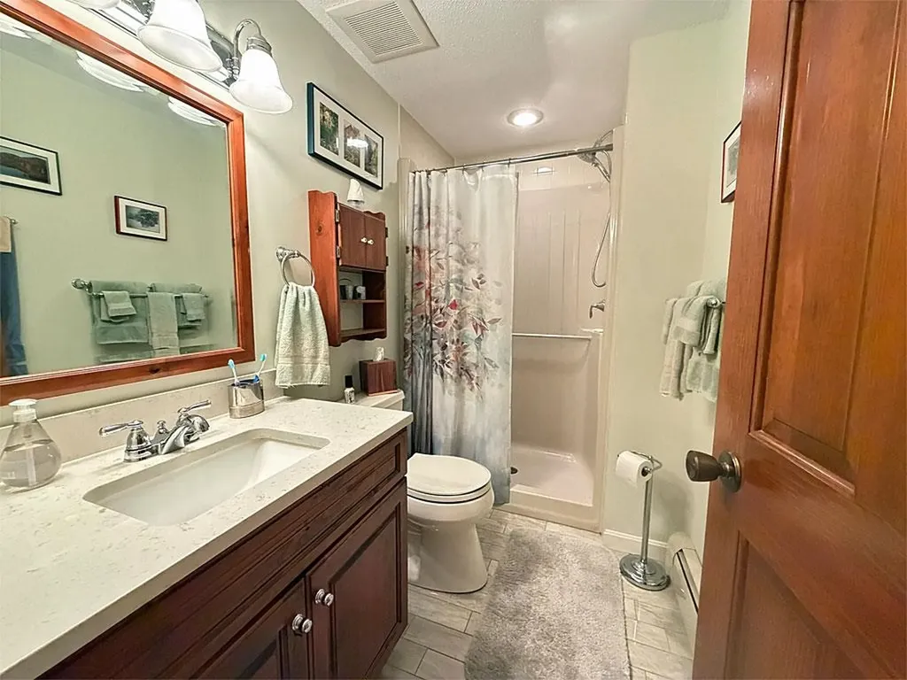 10 Catherine Drive Rutland City VT 05701