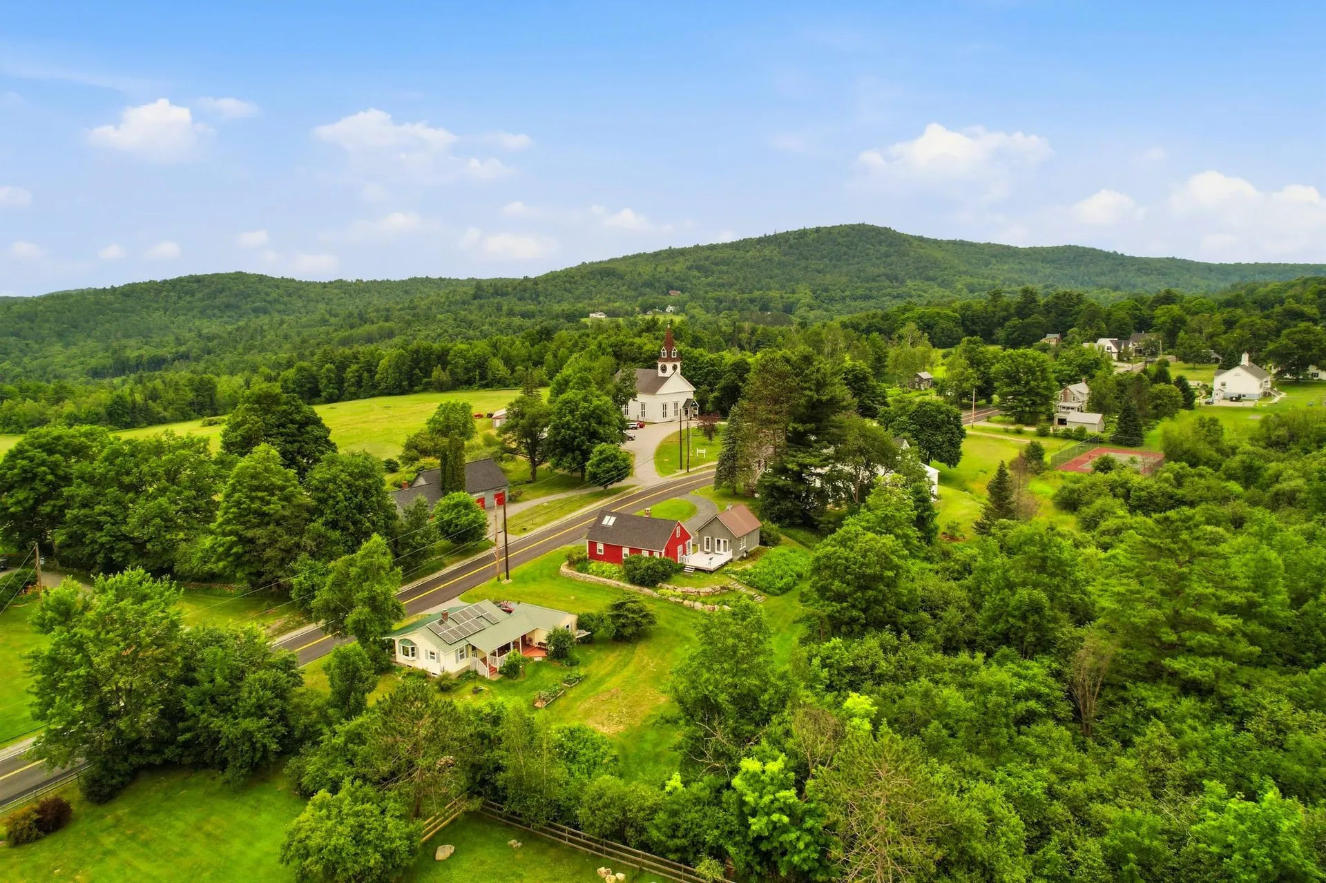 1495 Rt. 117 Road Sugar Hill NH 03586