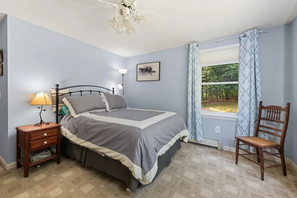 56 Barry Highlands Road Danbury NH 03230