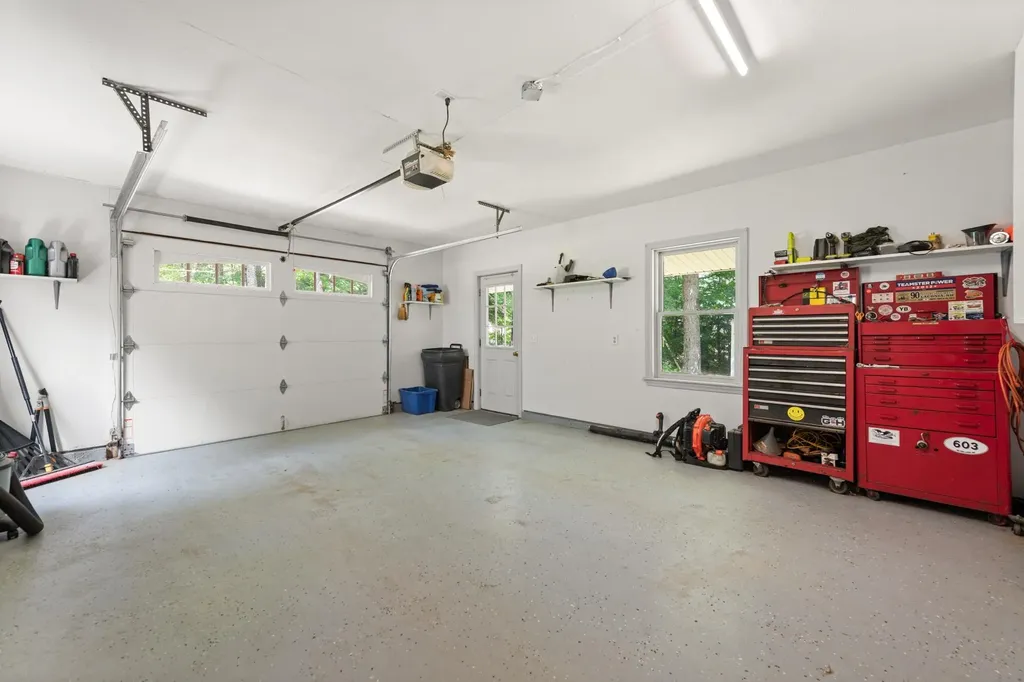 56 Barry Highlands Road Danbury NH 03230