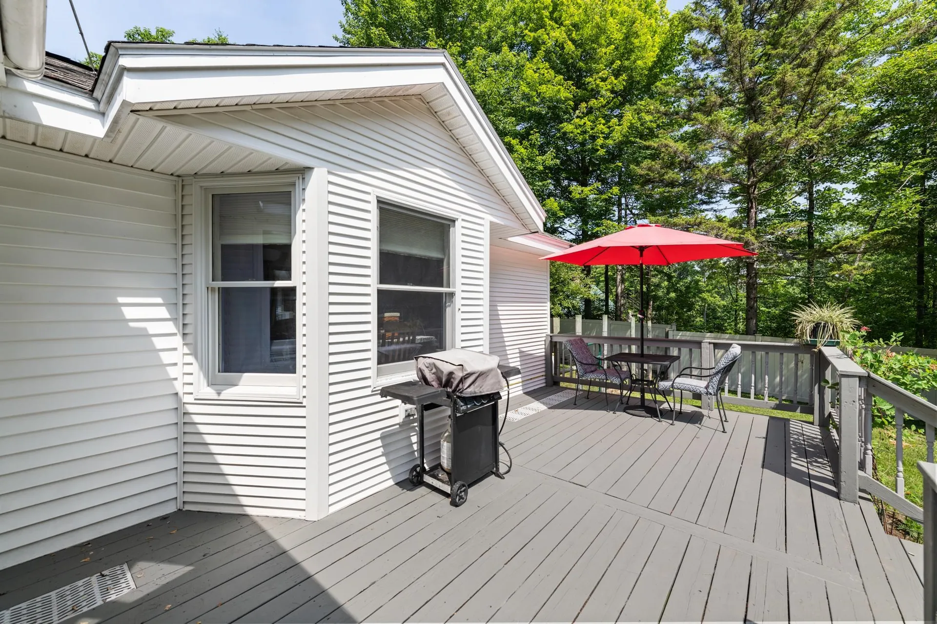 56 Barry Highlands Road Danbury NH 03230