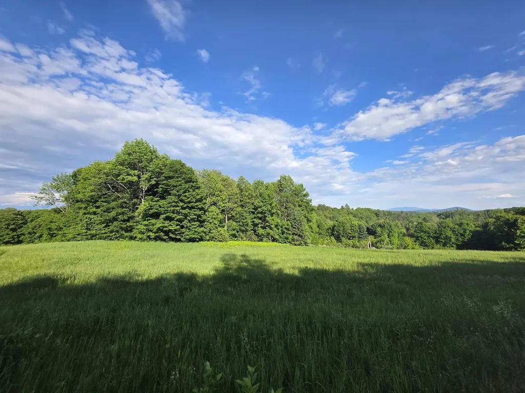 2001 Keiser Pond Road Peacham VT 05862