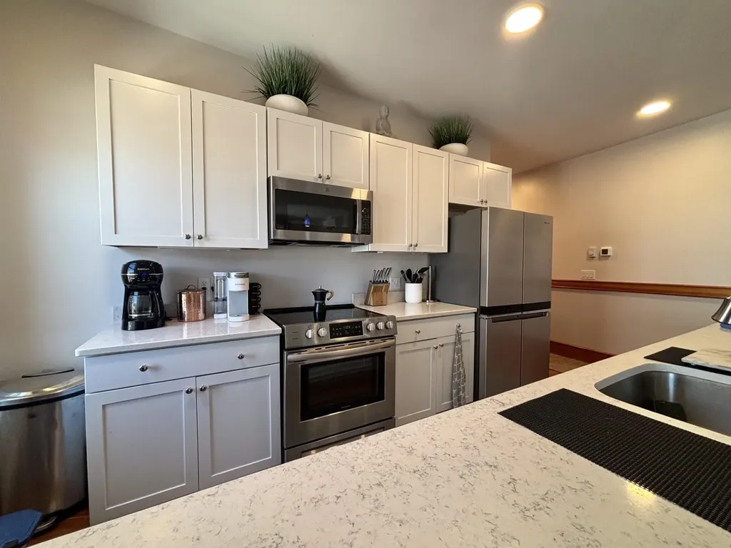 609 Main Street Laconia NH 03246