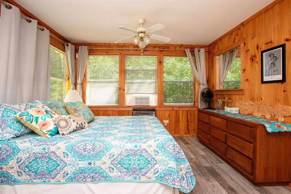 100 Nanas Lane Concord VT 05824