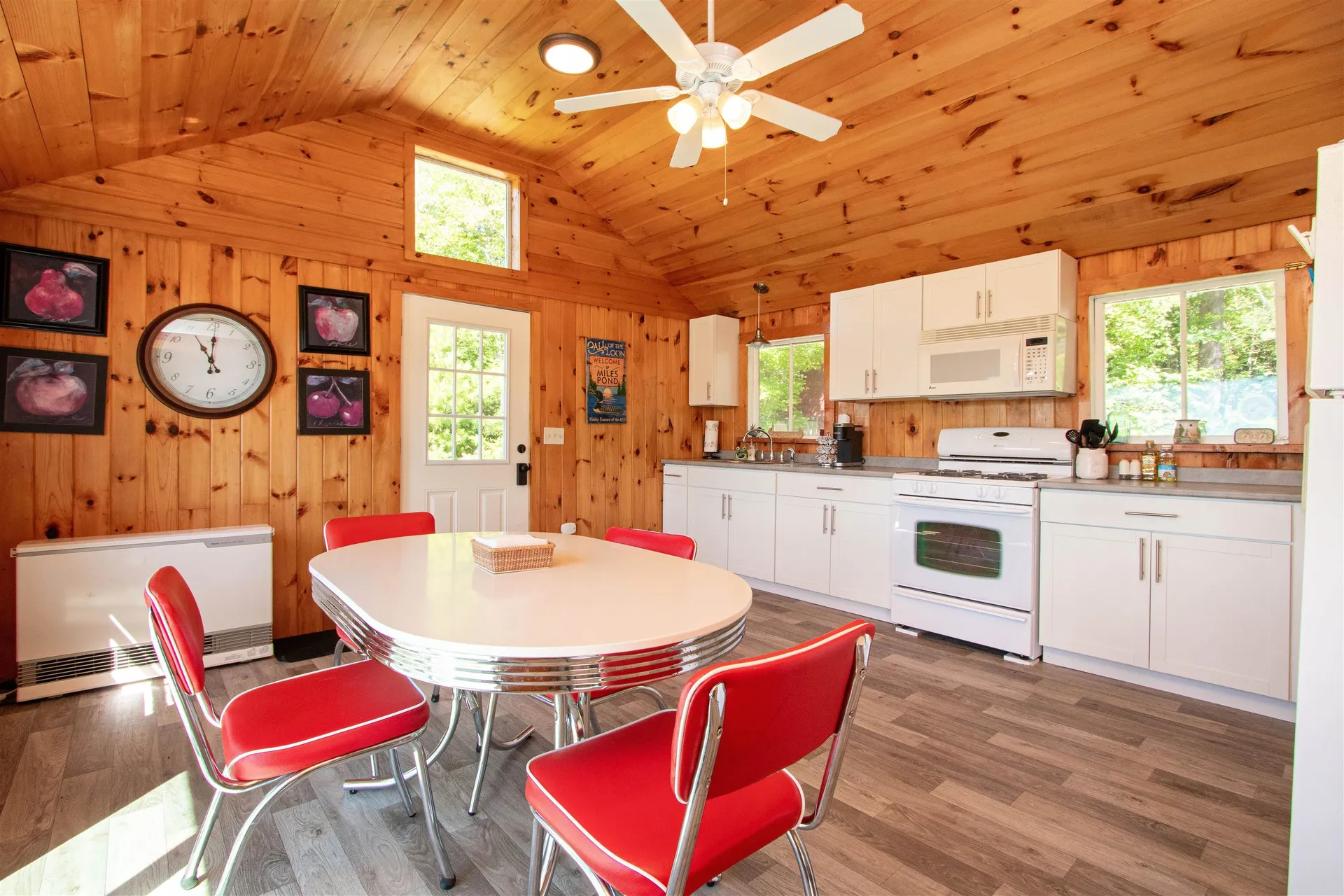 100 Nanas Lane Concord VT 05824