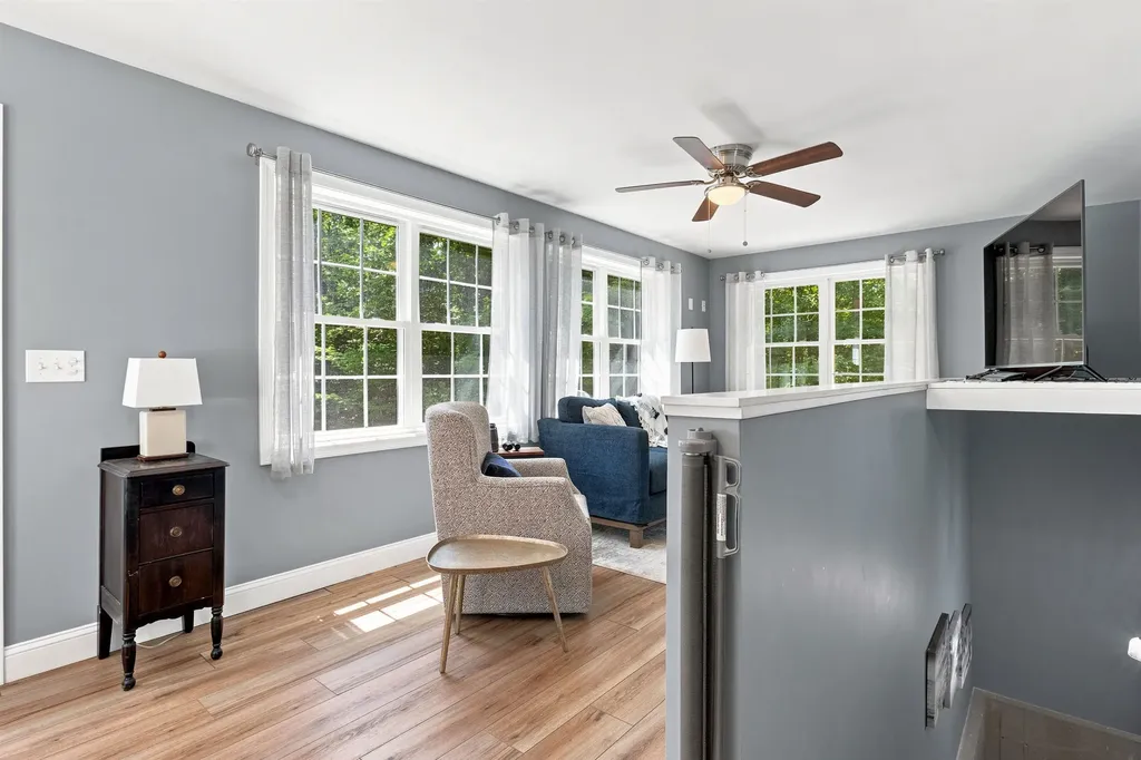 125 Walnut Hill Road Derry NH 03038