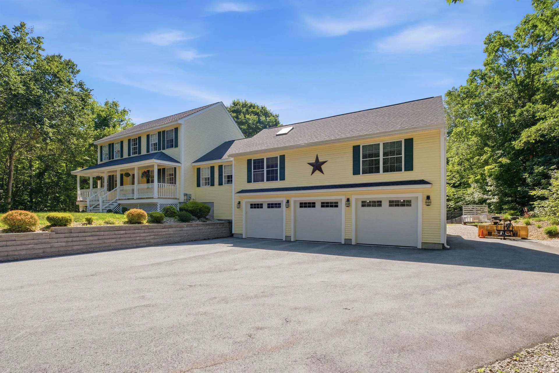 125 Walnut Hill Road Derry NH 03038