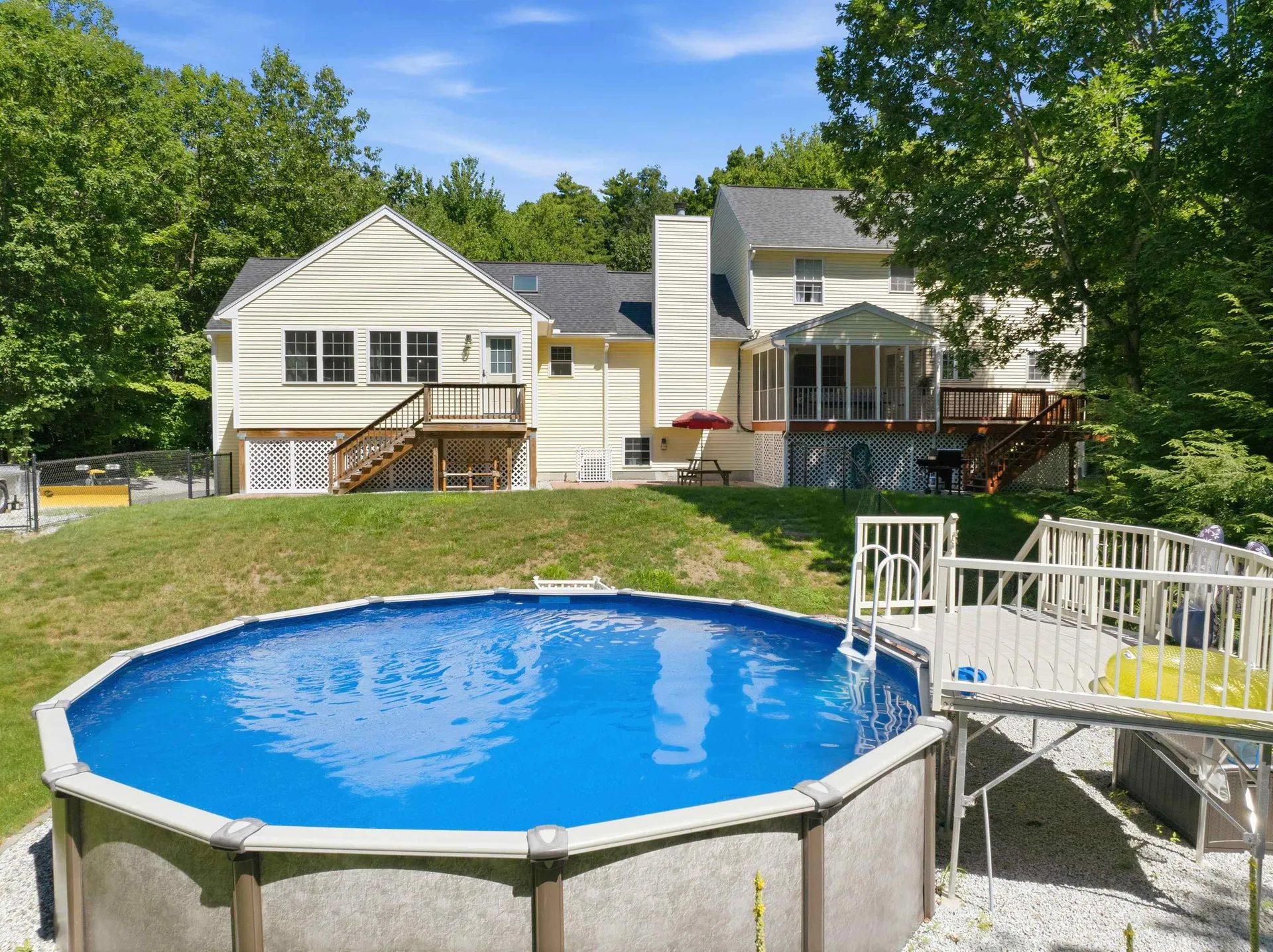 125 Walnut Hill Road Derry NH 03038