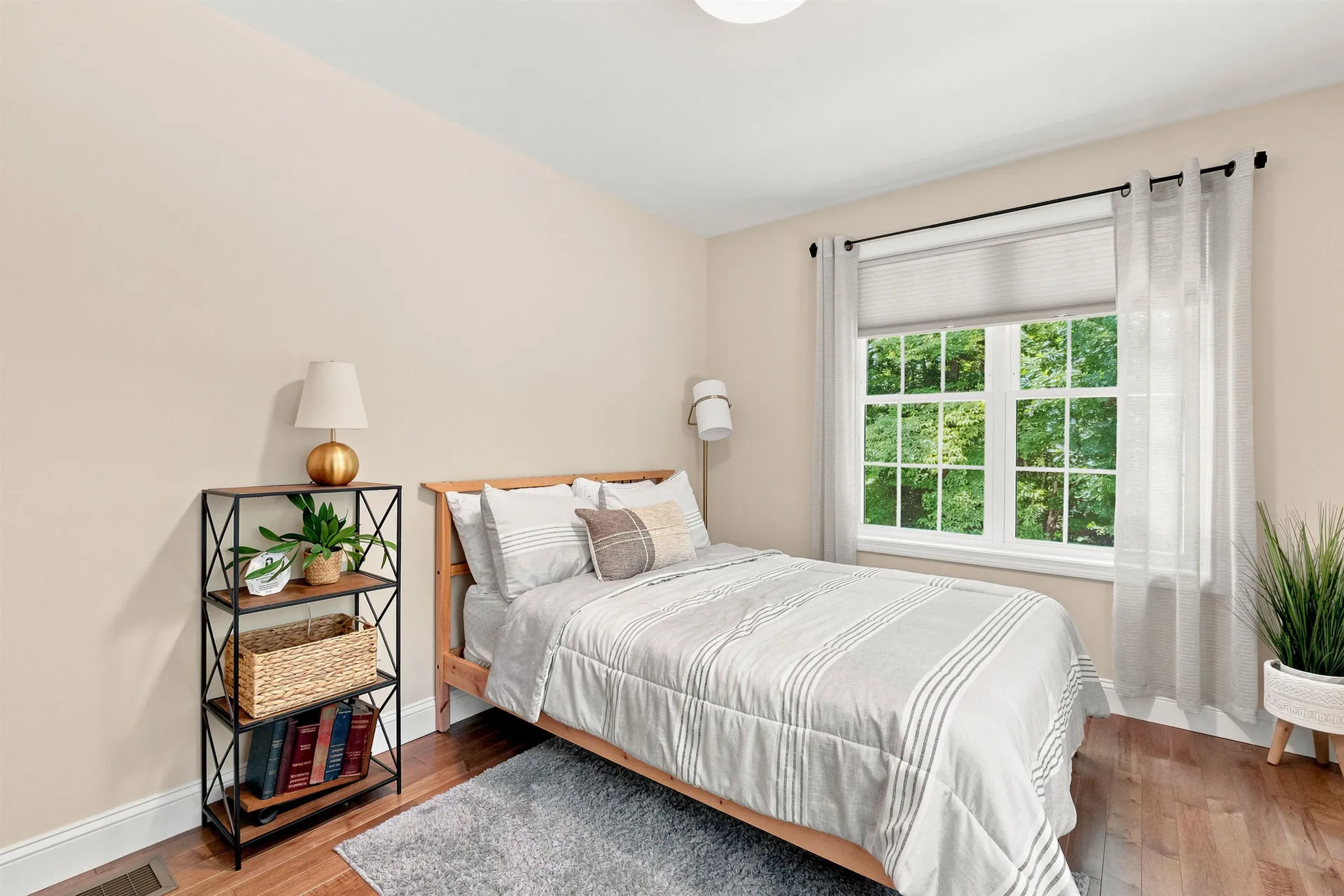 125 Walnut Hill Road Derry NH 03038
