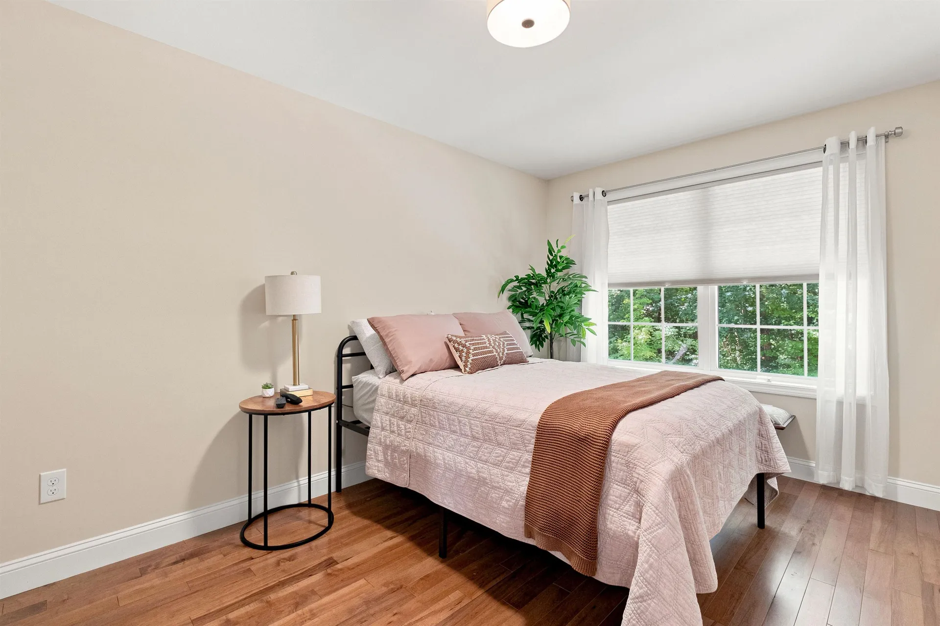125 Walnut Hill Road Derry NH 03038