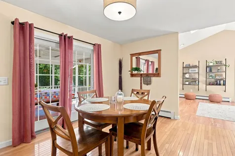 125 Walnut Hill Road Derry NH 03038